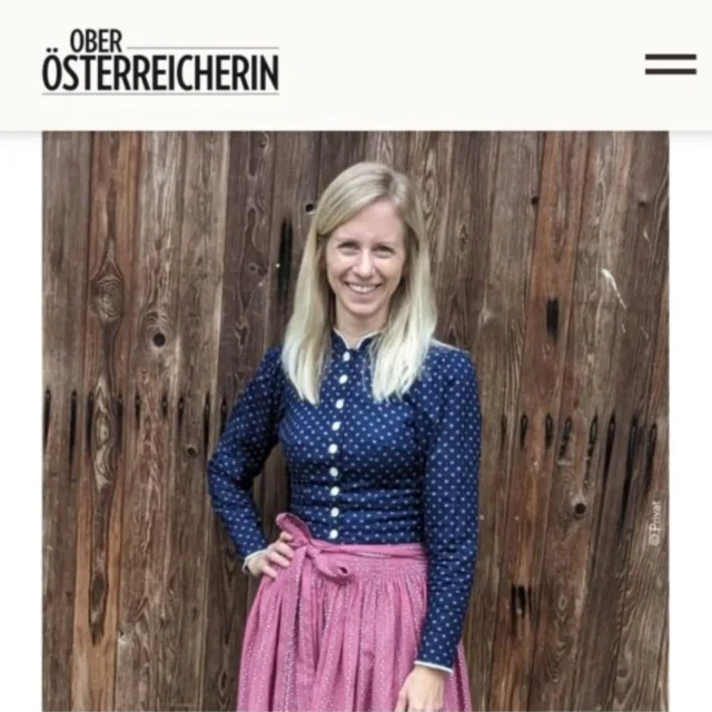 ✨ Eine große Überraschung für mich! ✨
Ich wurde für die Wahl zur „Bäuerin des Jahres 2026“ nominiert – und ehrlich gesagt weiß ich bis heute nicht, wer mich dafür angemeldet hat. 🥹
Falls du das hier liest: Von Herzen danke! ❤️ Es bedeutet mir unglaublich viel, dass jemand an mich gedacht hat.
Wenn du mich unterstützen möchtest, freue ich mich riesig über deine Stimme. 🩷
🗳️ Du kannst bis zum 20. Juli jeden Tag einmal für mich abstimmen. Jede einzelne Stimme zählt und ich bin für jede Unterstützung unglaublich dankbar.
Den Link zum Voting findest du in meiner Bio bzw. in meiner Story.
Danke von Herzen! 🌾🤍
#BäuerinDesJahres2026 #Landwirtschaft #Regionalität #Oberösterreich #WolfnHof Danke JedeStimmeZählt
https://dieoberoesterreicherin.at/lifestyle/baeuerin-des-jahres-2026-gib-deiner-favoritin-deine-stimme-jetzt-voten/